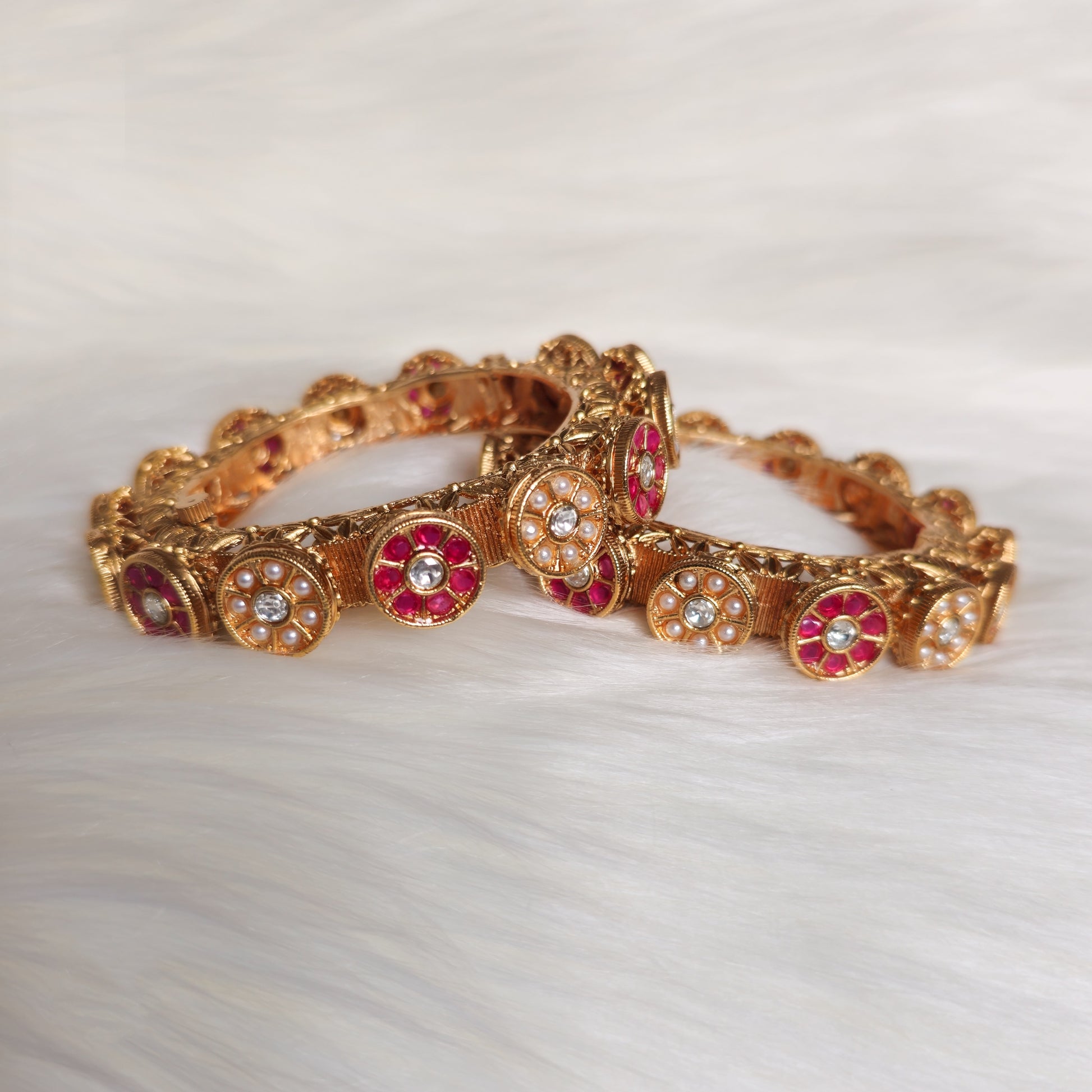 RAKAGO0033 - Gold-Plated Rajwadi Bangle Set with Pearls