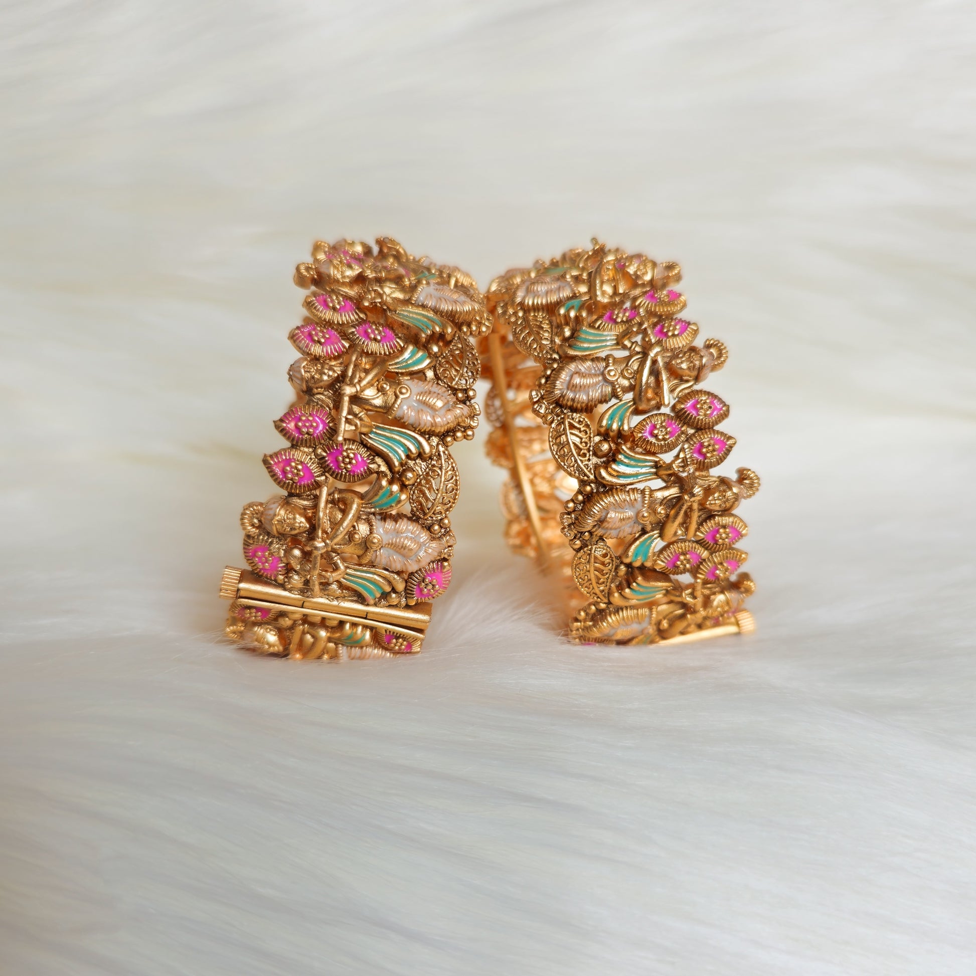 RAKAGO0039 - Gold-Plated Krishna Rajwadi Bangle Set