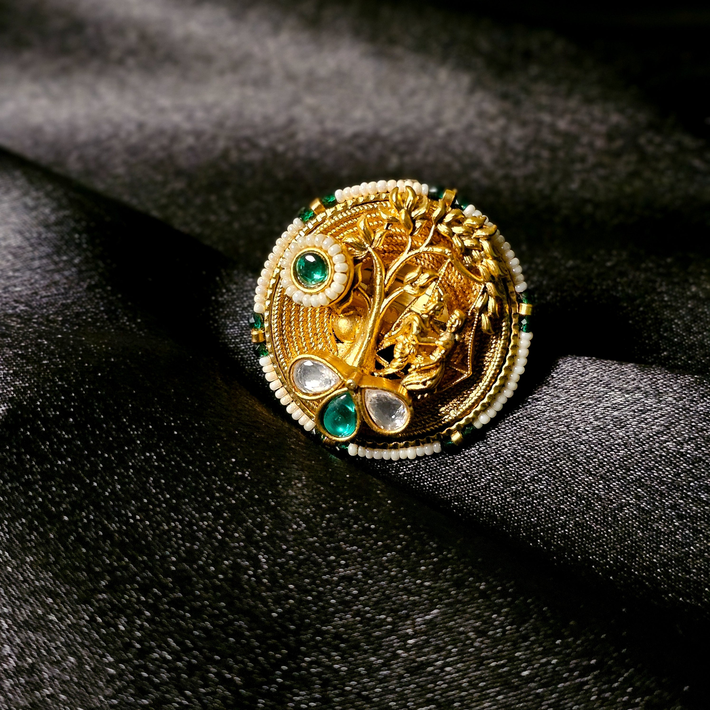 RARIGR0115 - Gold Plated Ring with Pearls