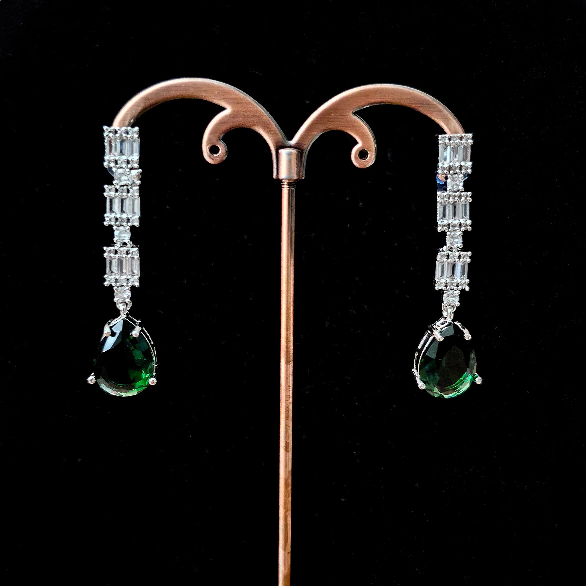 ADNEGR0013 - Emerald Green Silver Plated American Diamond Pendant Set