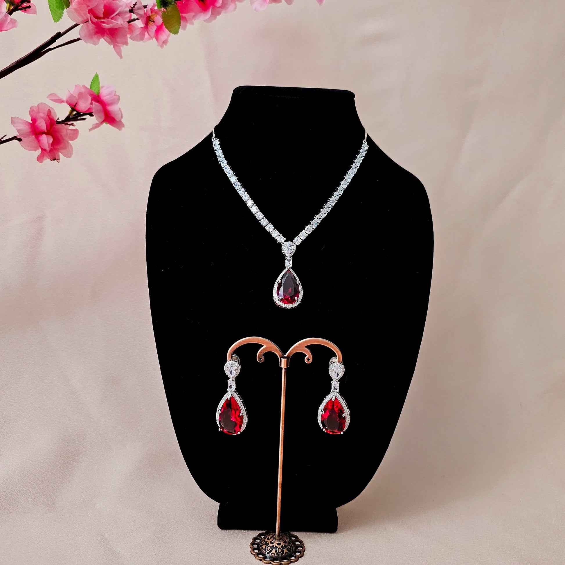 ADNERE20011 - Silver Plated Faux American Diamond Pendant Set
