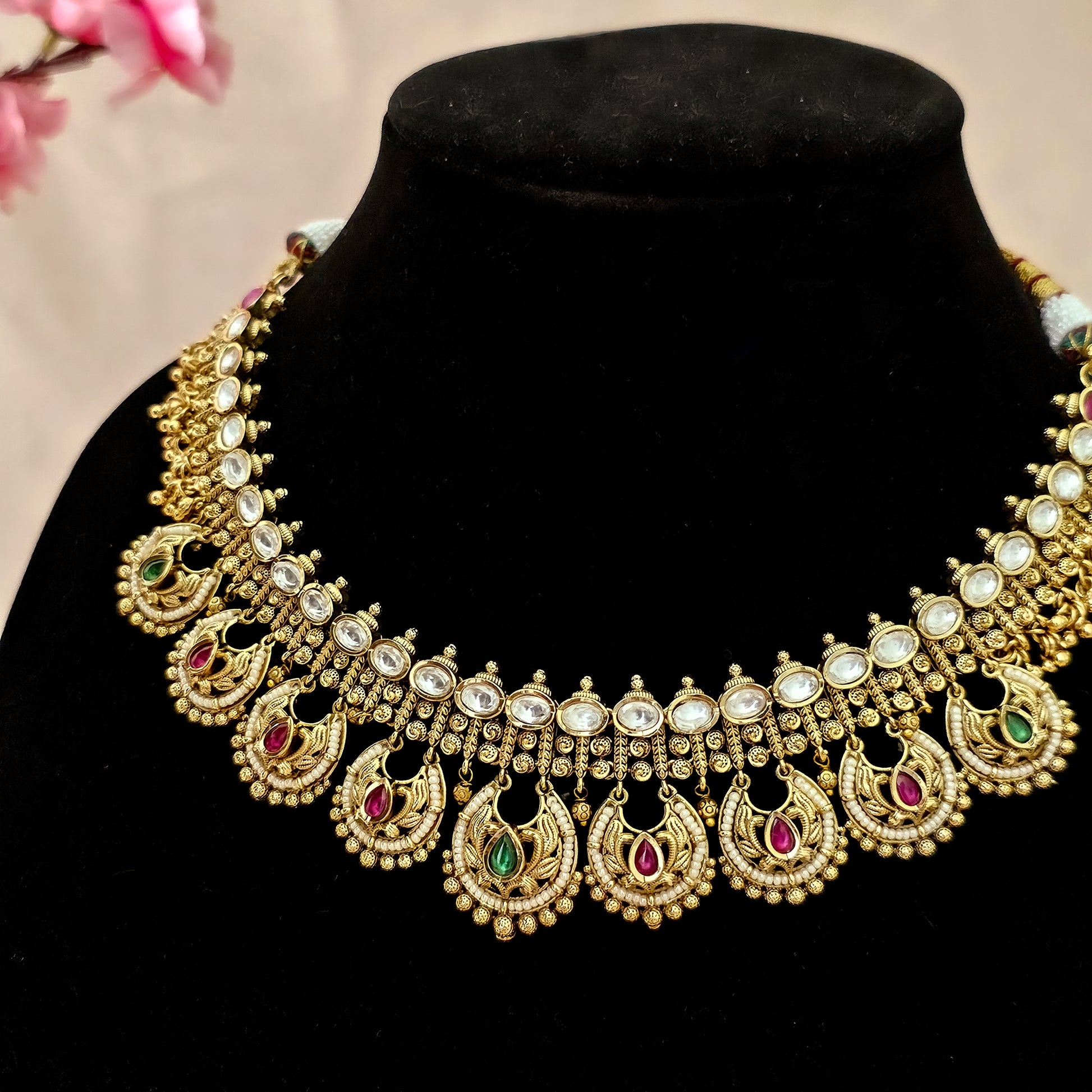 GGNEGO0083 - Gold Plated Kundan Necklace Set