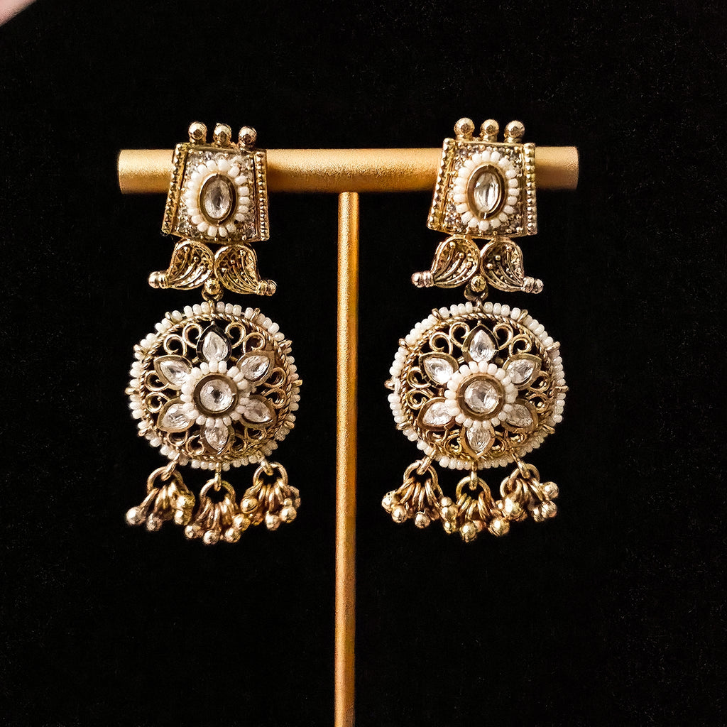 GGNEGO0089 - Gold Plated Kundan Necklace Set with Pearls