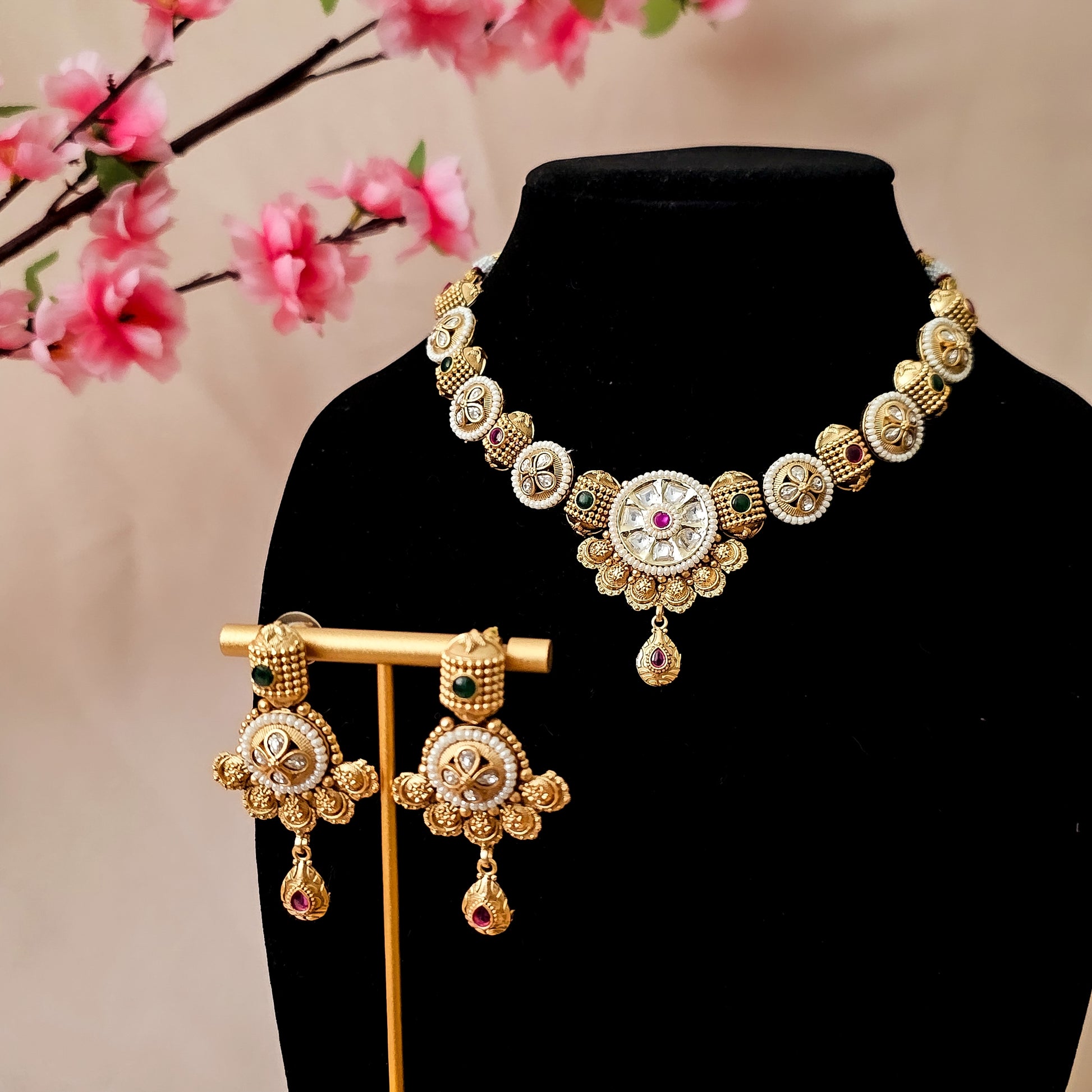 RANEGO0075 - Gold Plated Rajwadi Necklace Set with Kundan