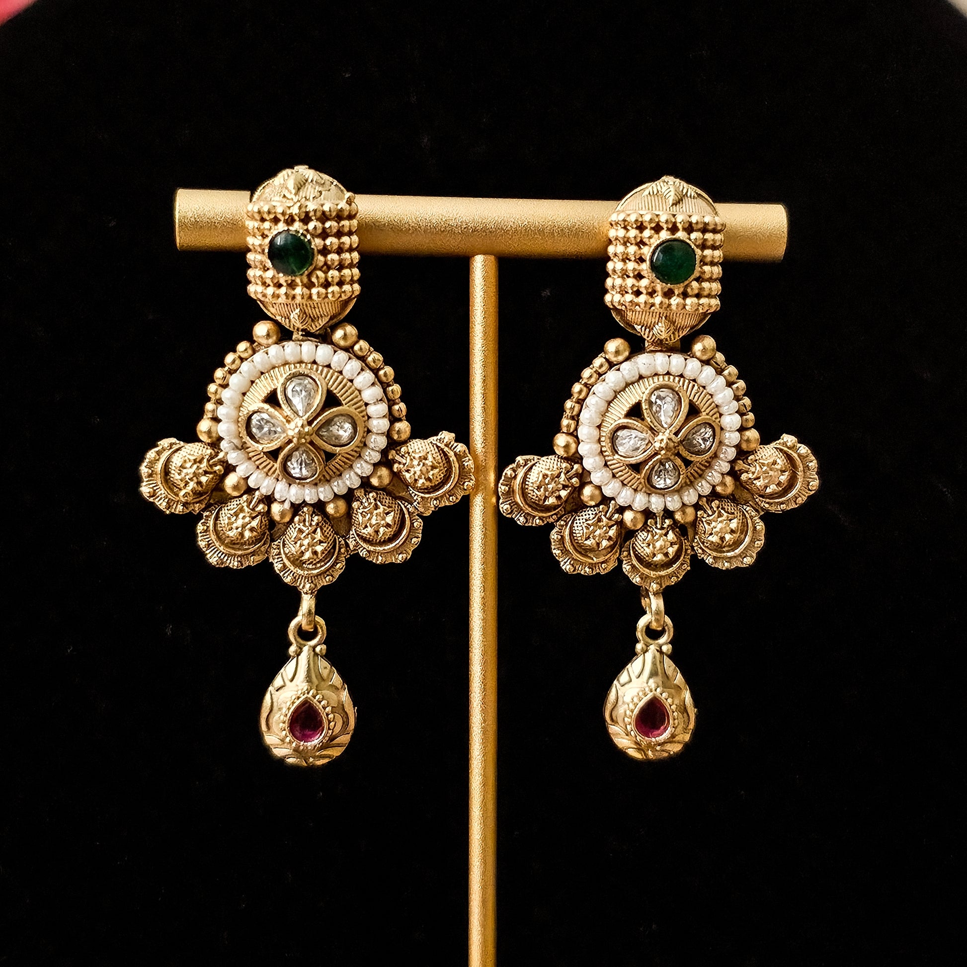 RANEGO0075 - Gold Plated Rajwadi Necklace Set with Kundan