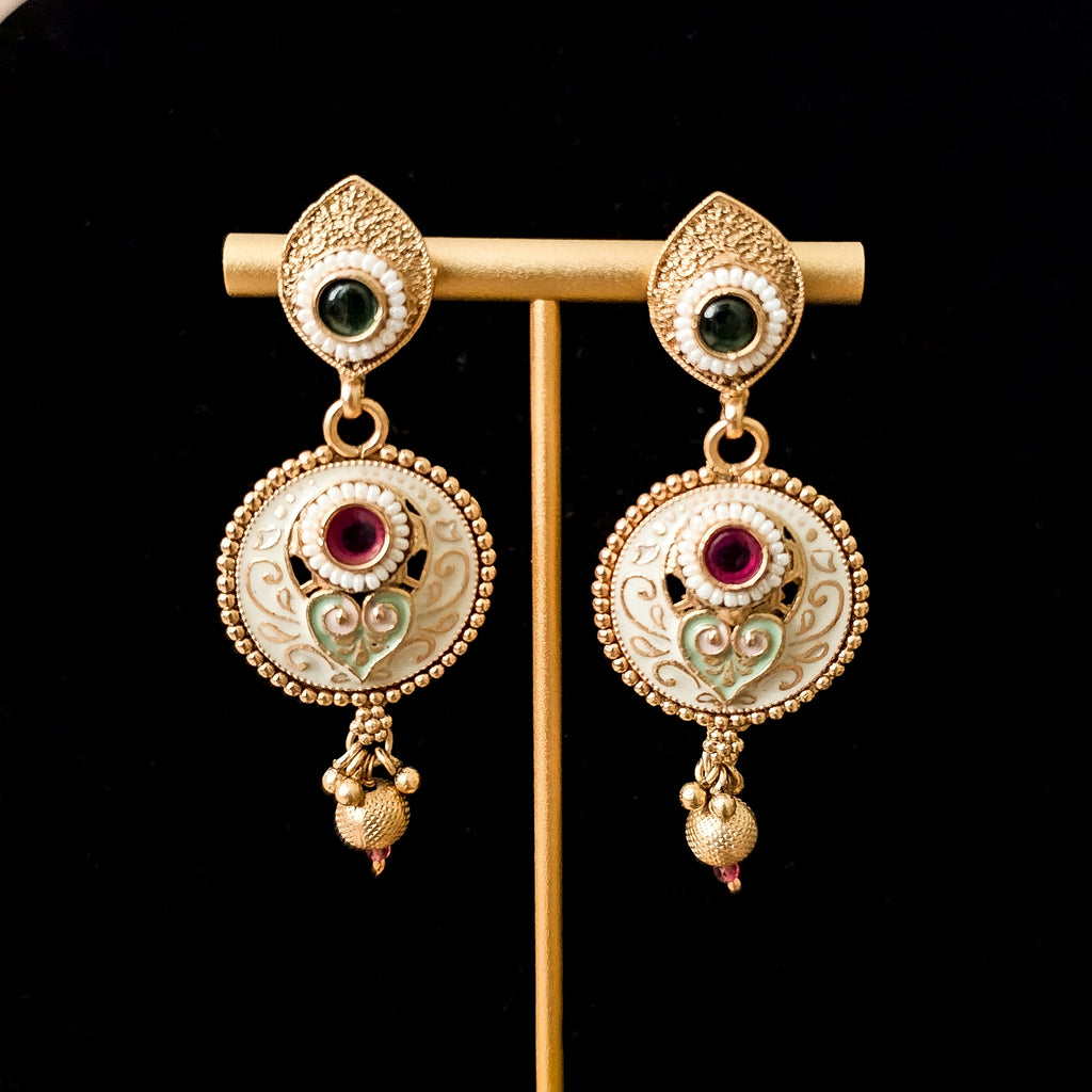 RANEGO0070 - Gold Plated Rajwadi Necklace Set