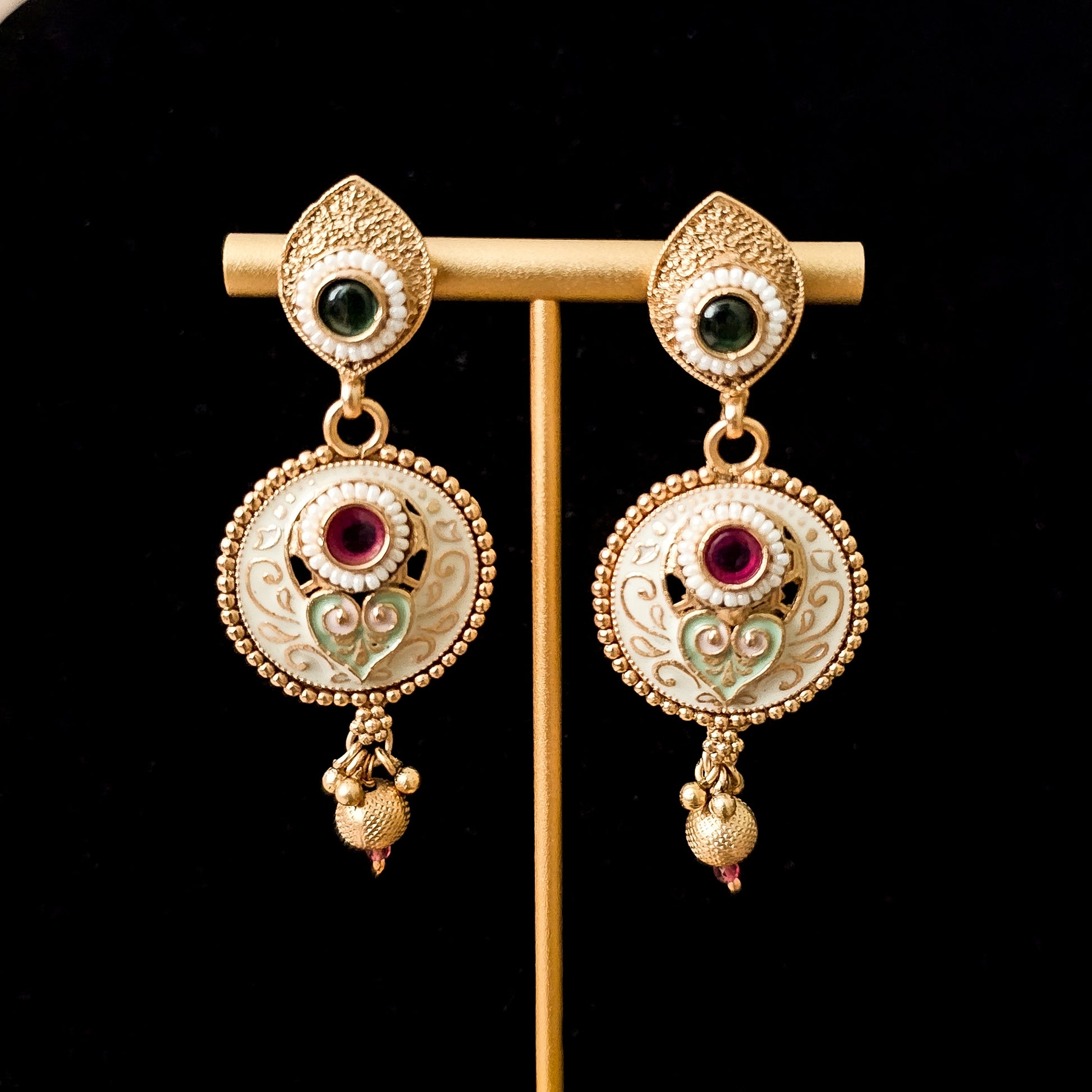 RANEGO0070 - Gold Plated Rajwadi Necklace Set
