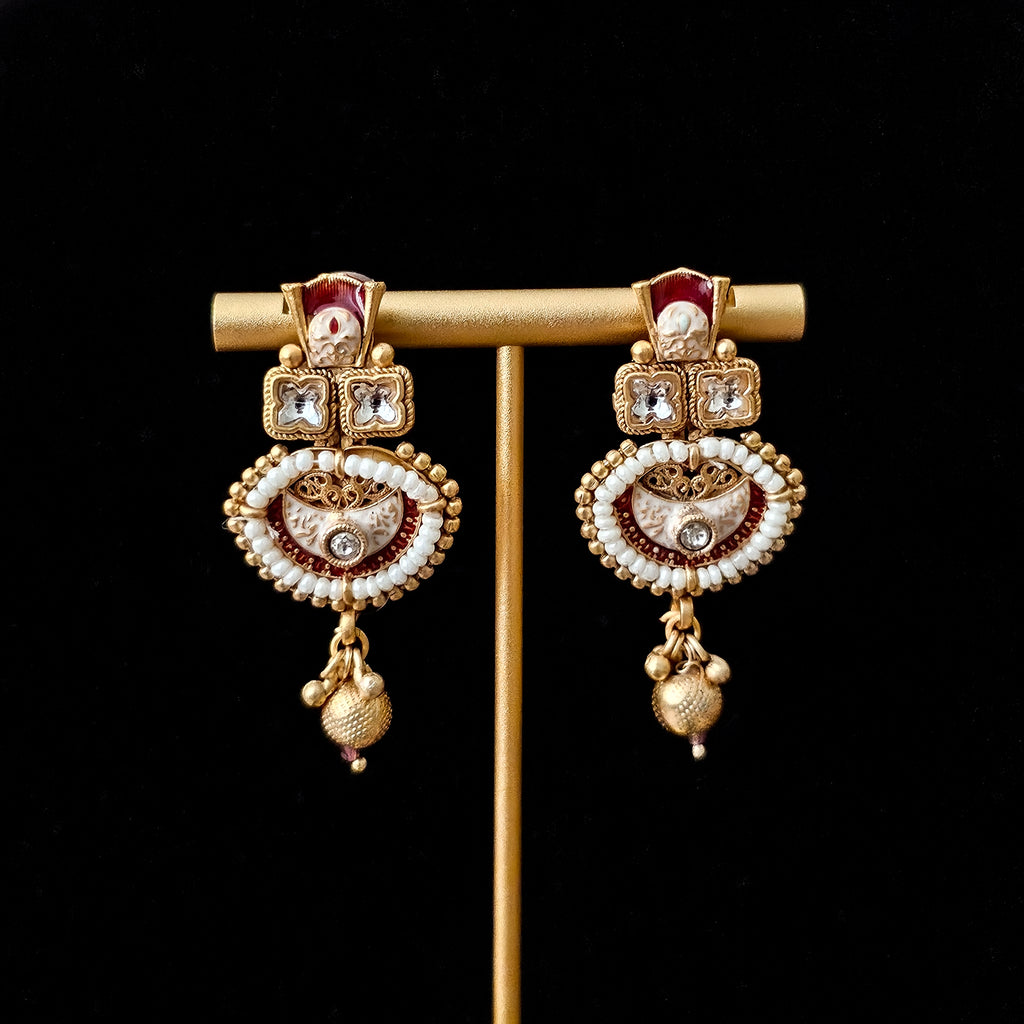 RANEGR0071 - Gold Plated Rajwadi Necklace Set with Enamel