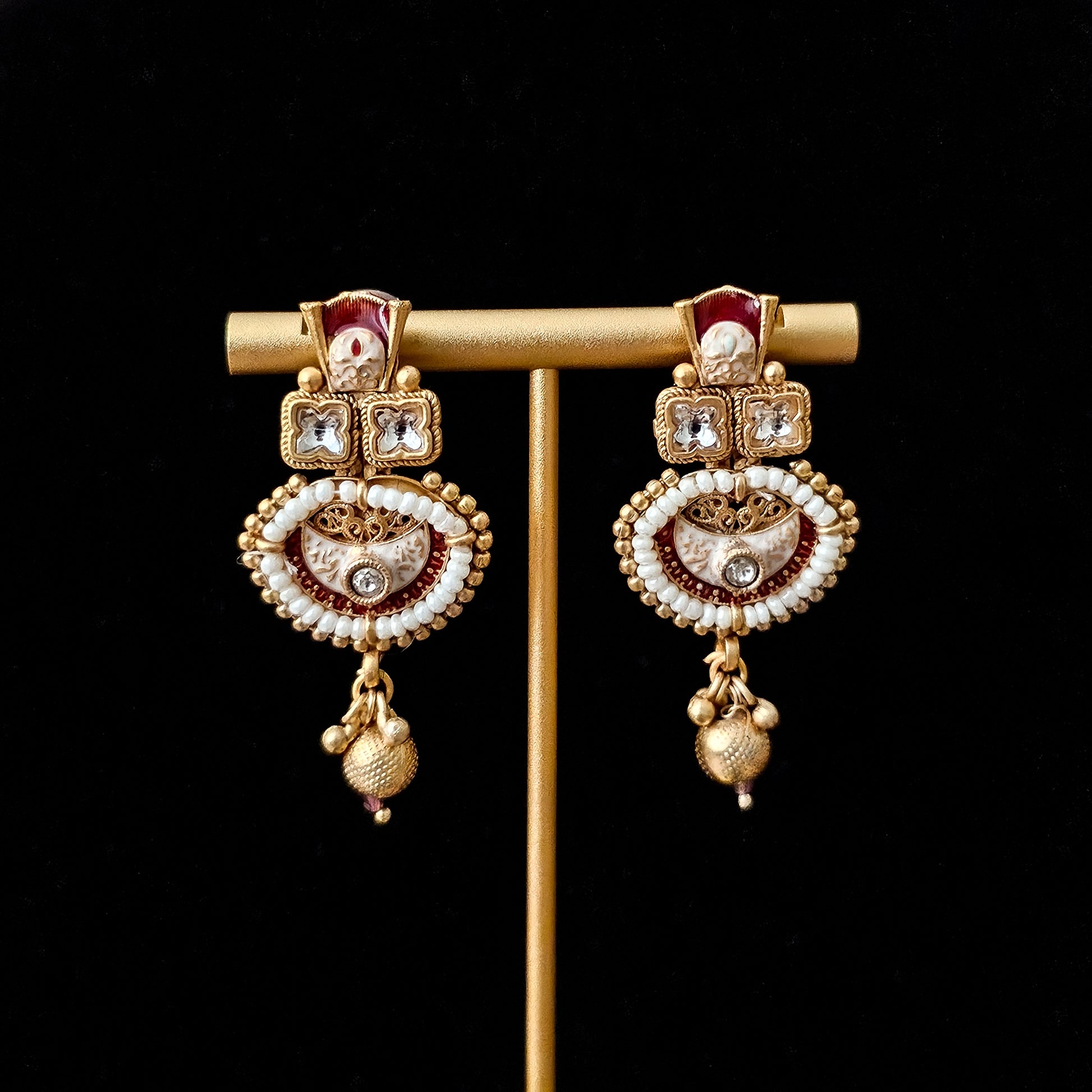 RANEGR0071 - Gold Plated Rajwadi Necklace Set with Enamel