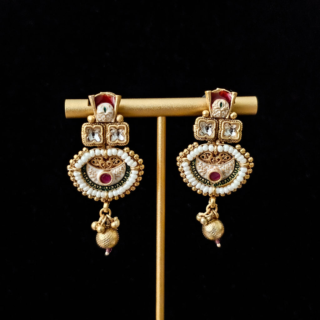RANEGR0071 - Gold Plated Rajwadi Necklace Set with Enamel