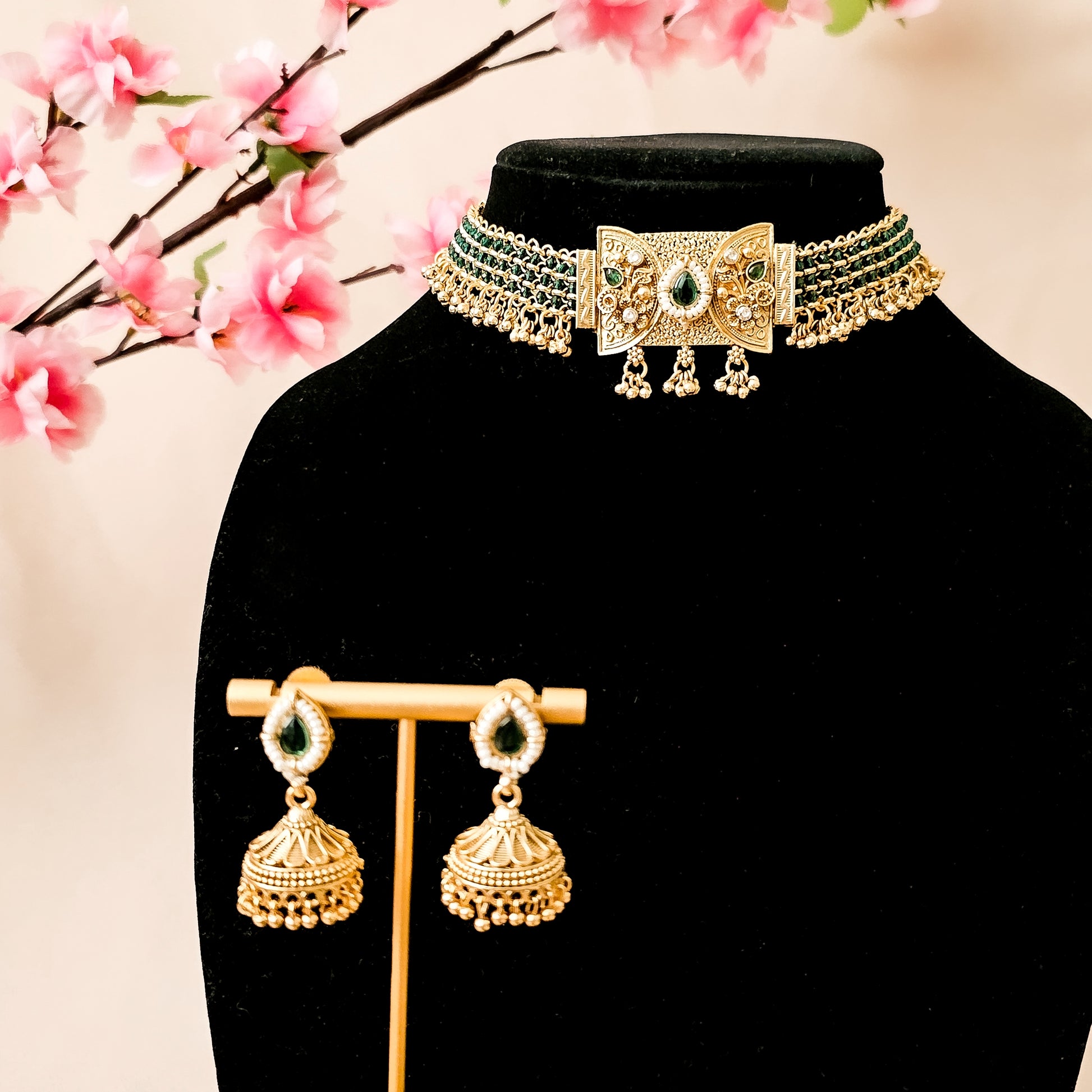 RACHGO0081 - Gold Plated Rajwadi Choker Set
