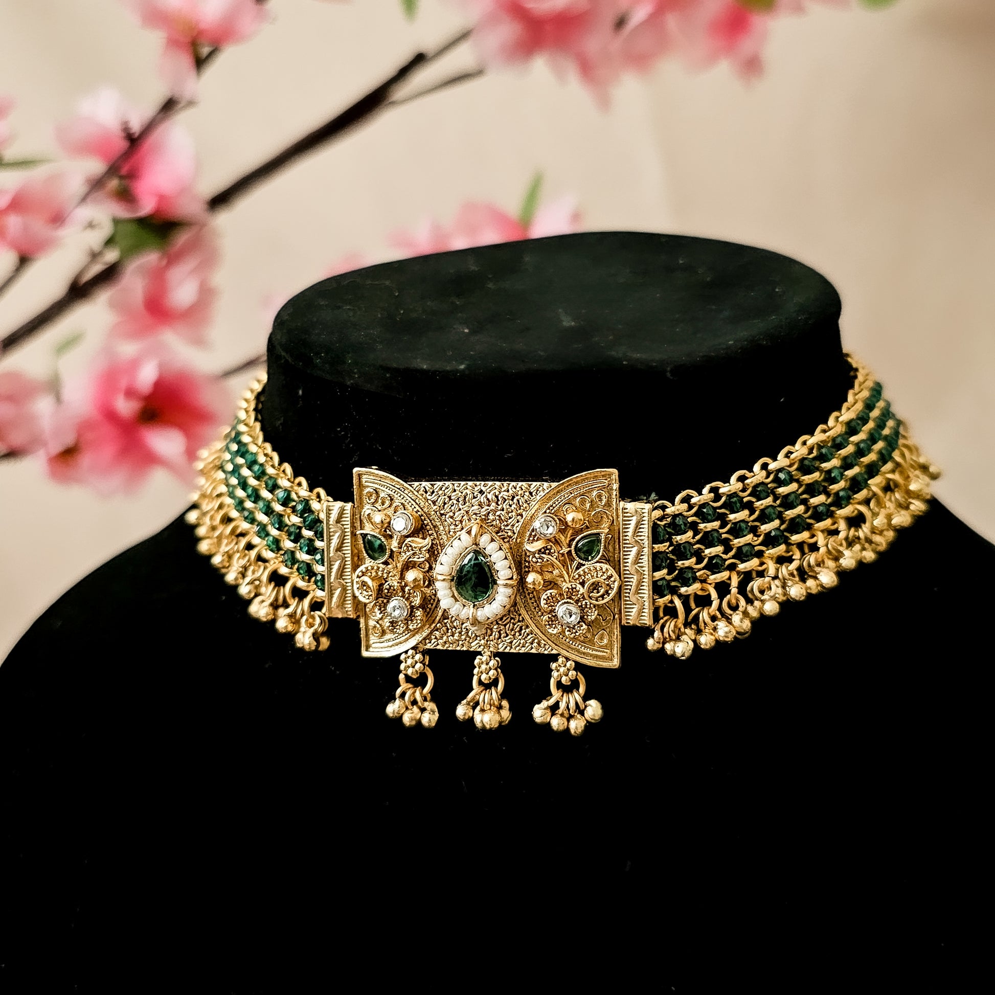 RACHGO0081 - Gold Plated Rajwadi Choker Set