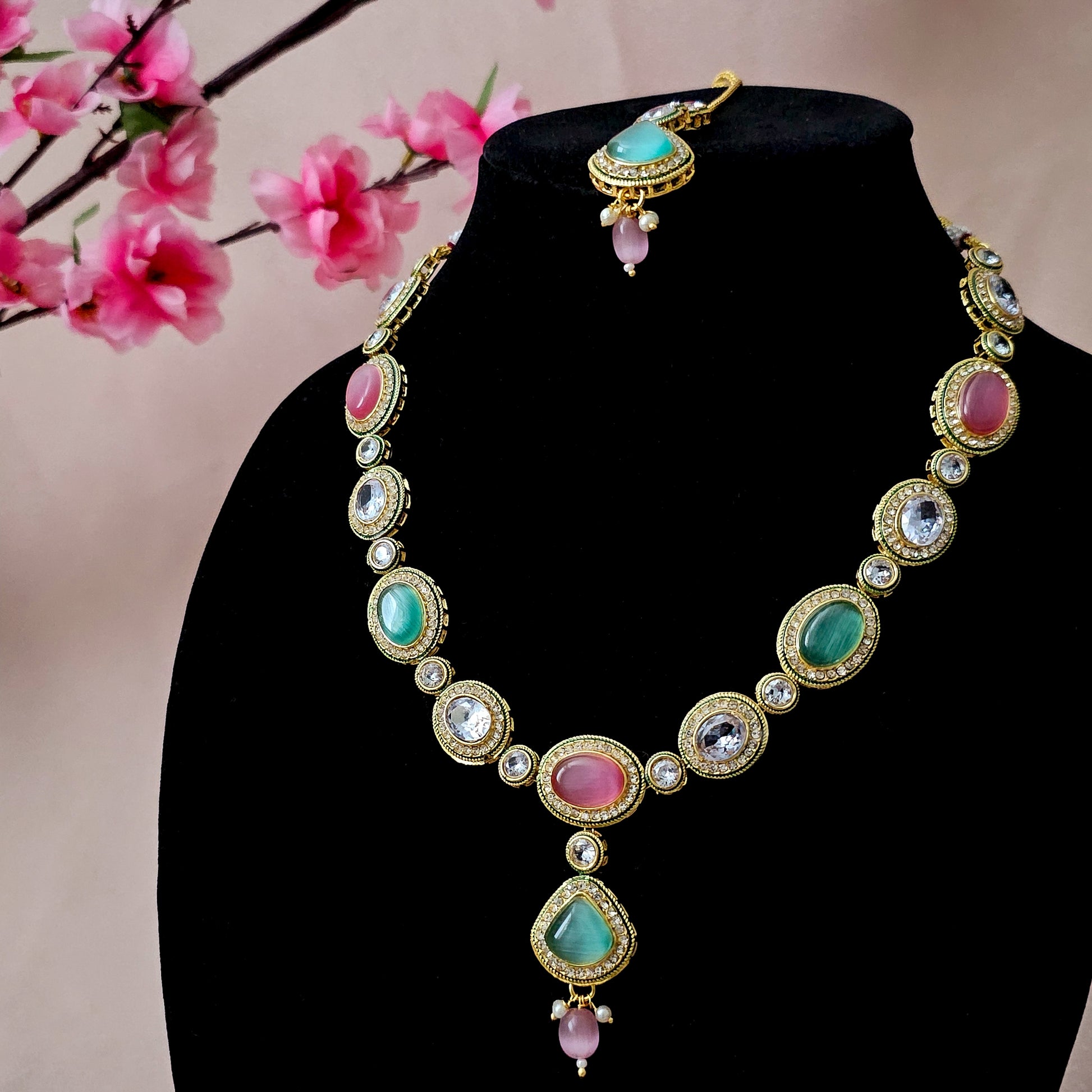 MNNEMC0078 - Gold-Plated Necklace Set with Monalisa Stones