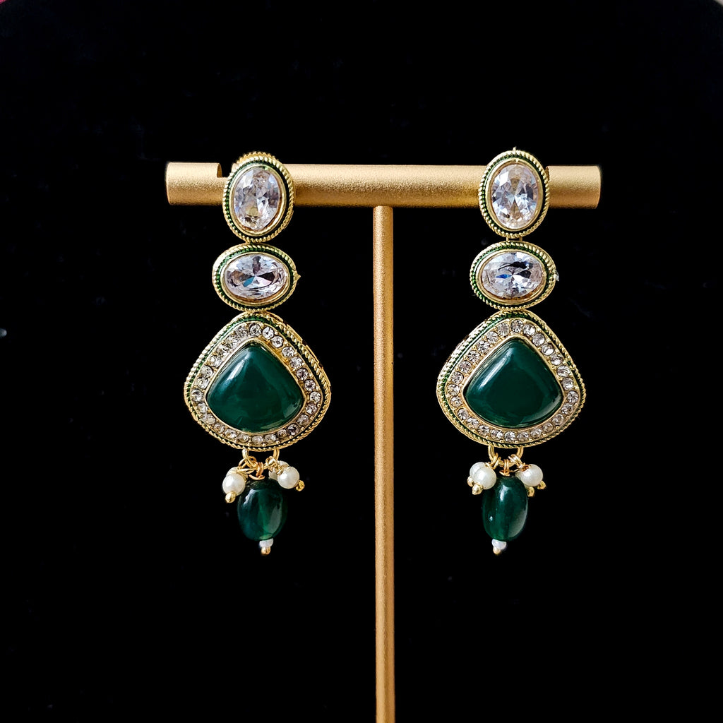 MNNEMC0078 - Gold-Plated Necklace Set with Monalisa Stones
