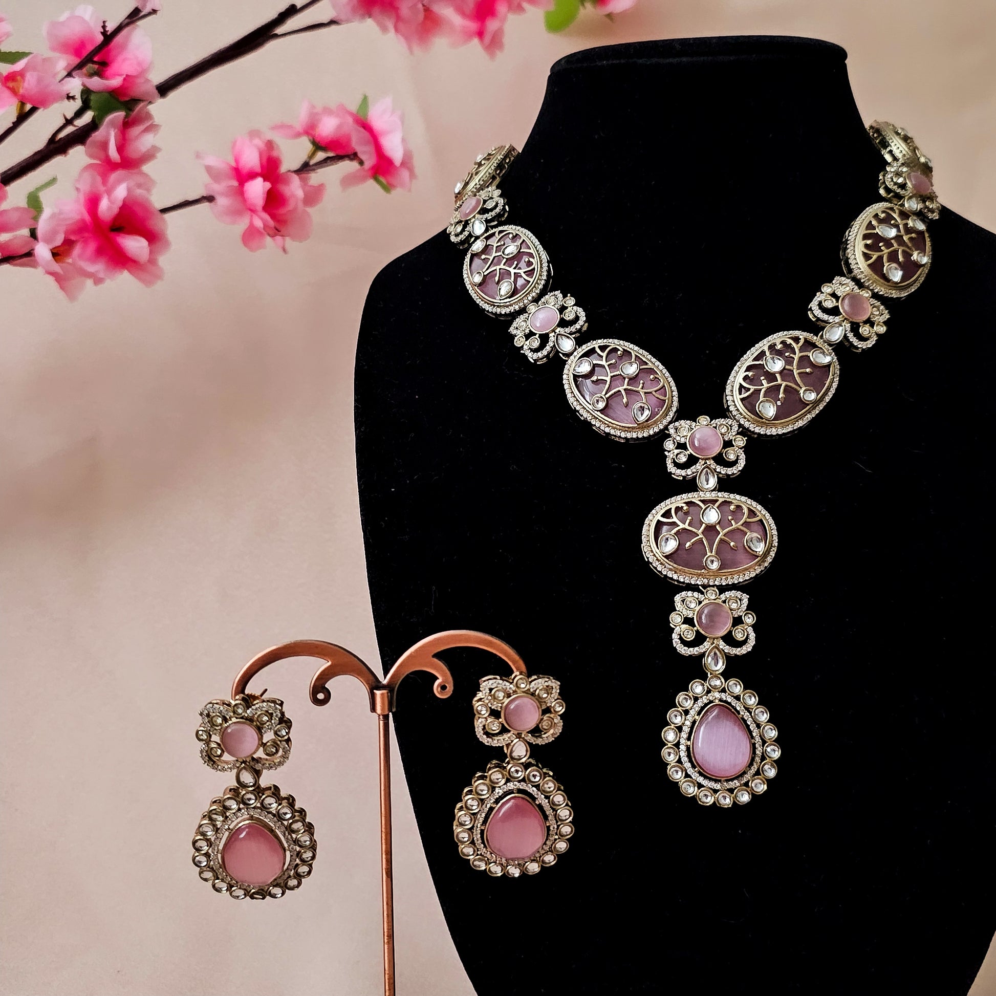 KUNESB0142 - Antique Gold Long Necklace Set with Kundan