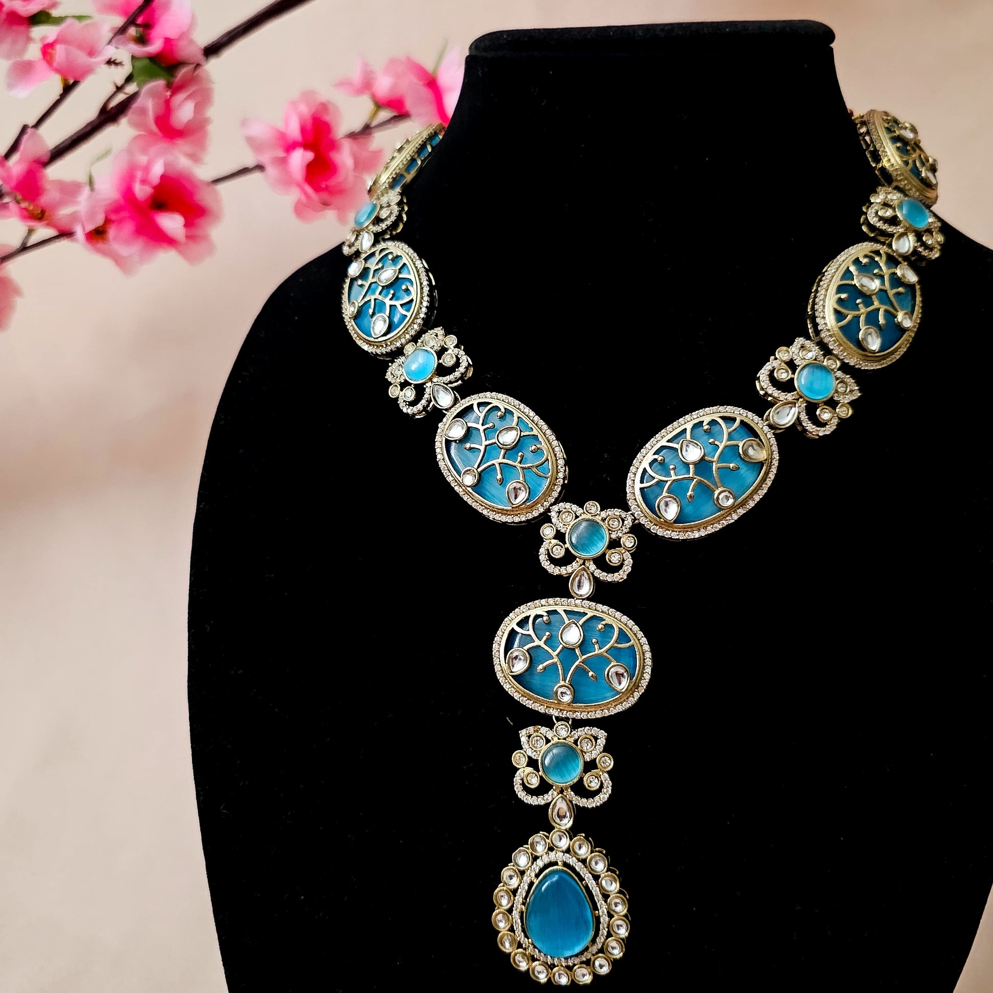 KUNESB0142 - Antique Gold Long Necklace Set with Kundan