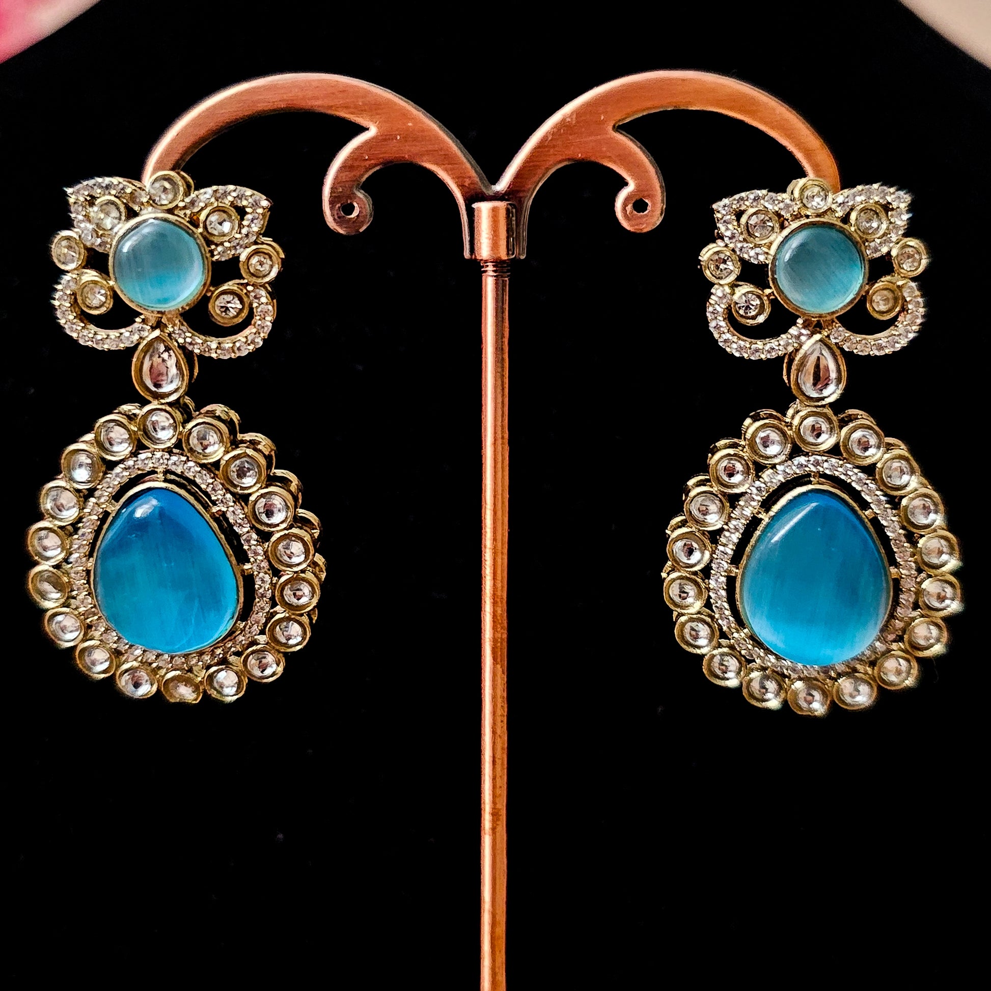 KUNESB0142 - Antique Gold Long Necklace Set with Kundan