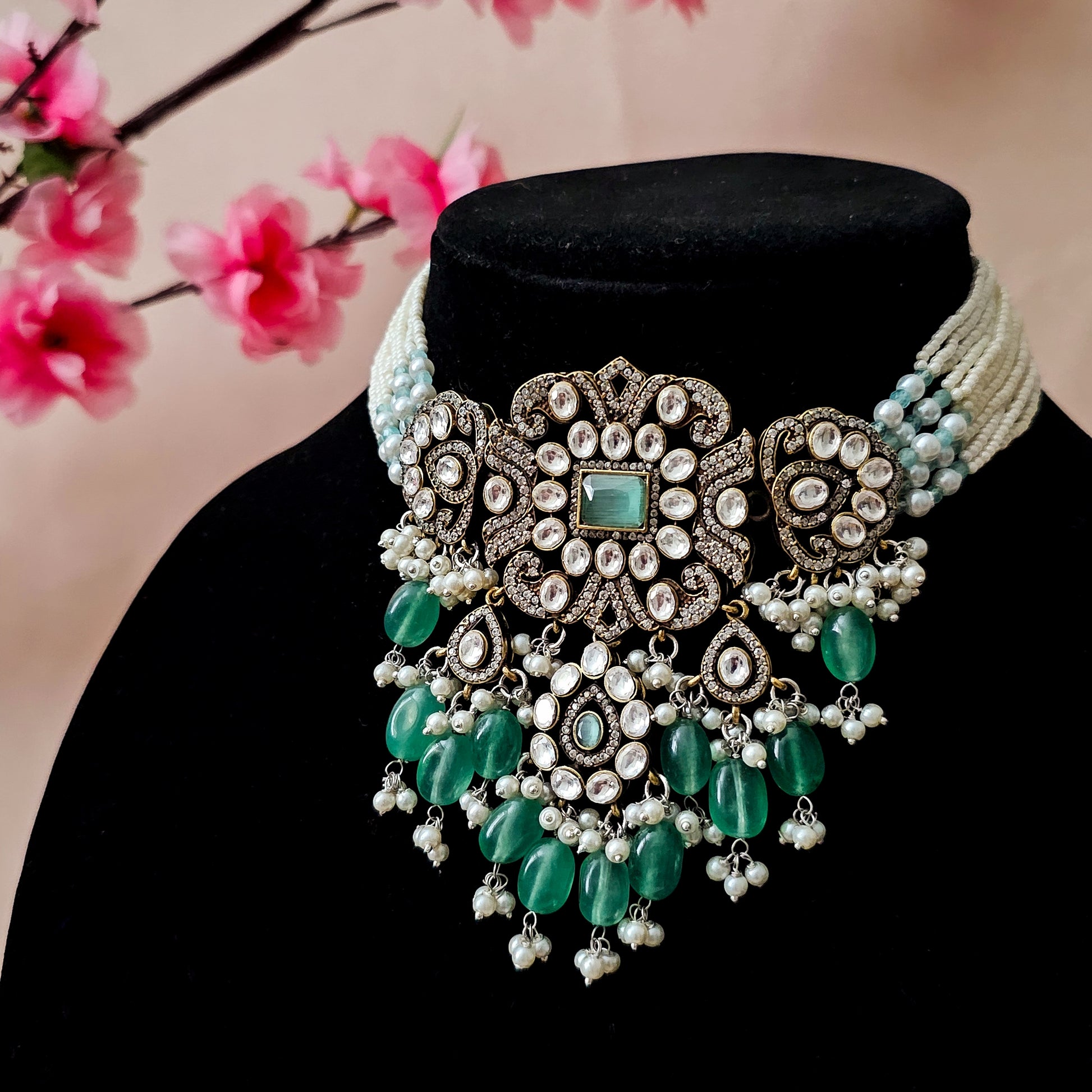 MOCHMI0145 - Antique Gold Plated Kundan Choker Set