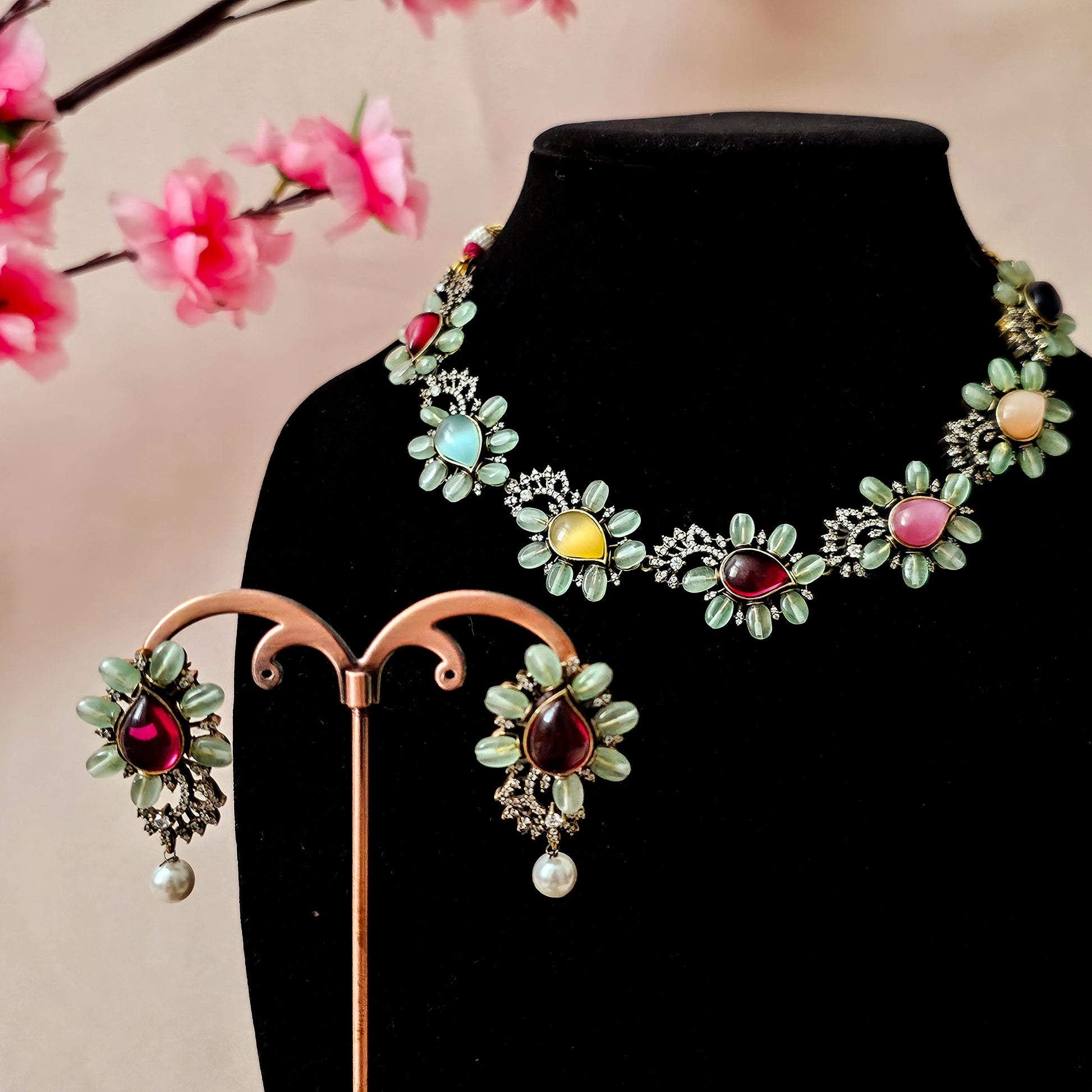 MNNEMC0159 - Antique Polish Mossanite Necklace Set with Pota Stones