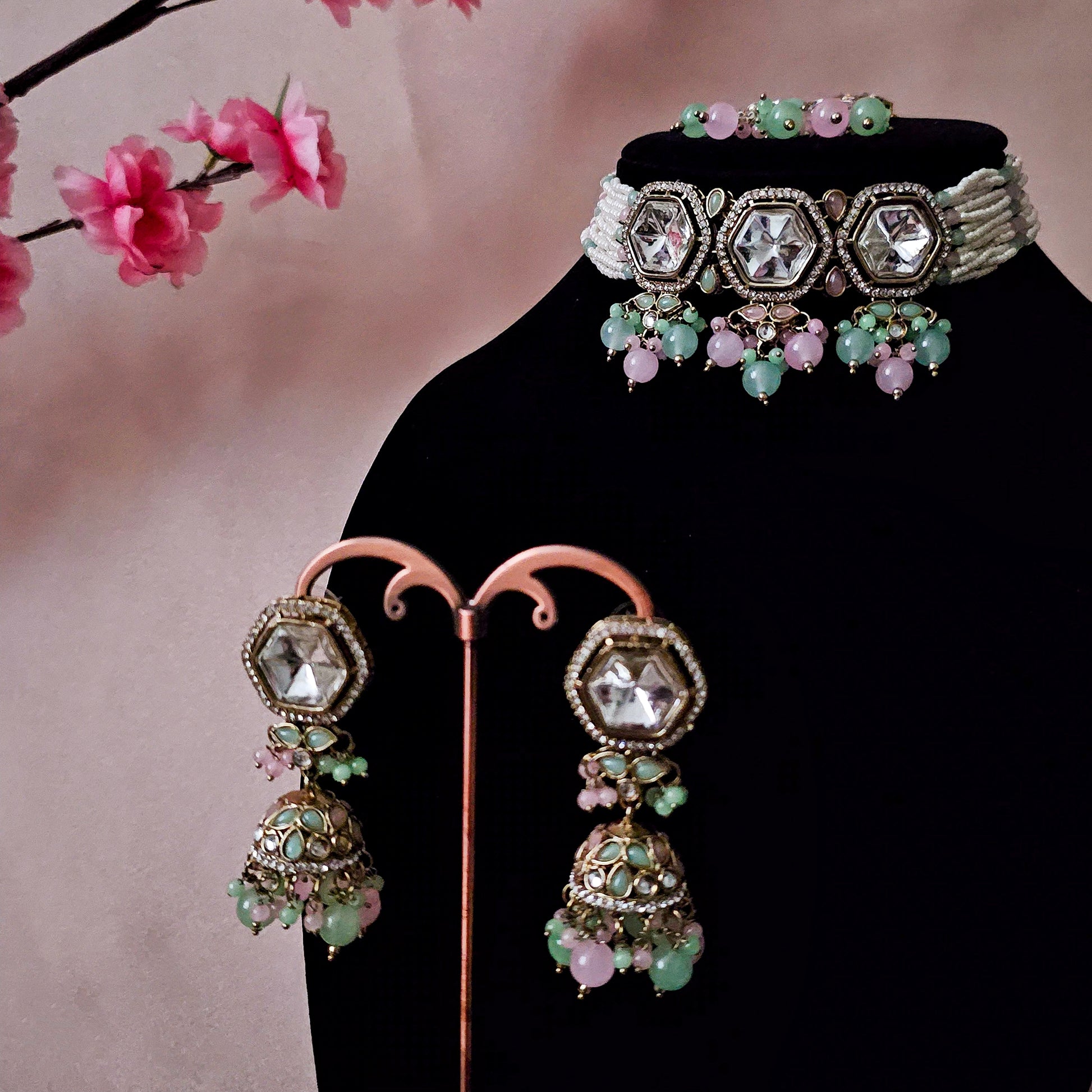 KUCHMP0154 - Gold Plated Kundan Choker Set