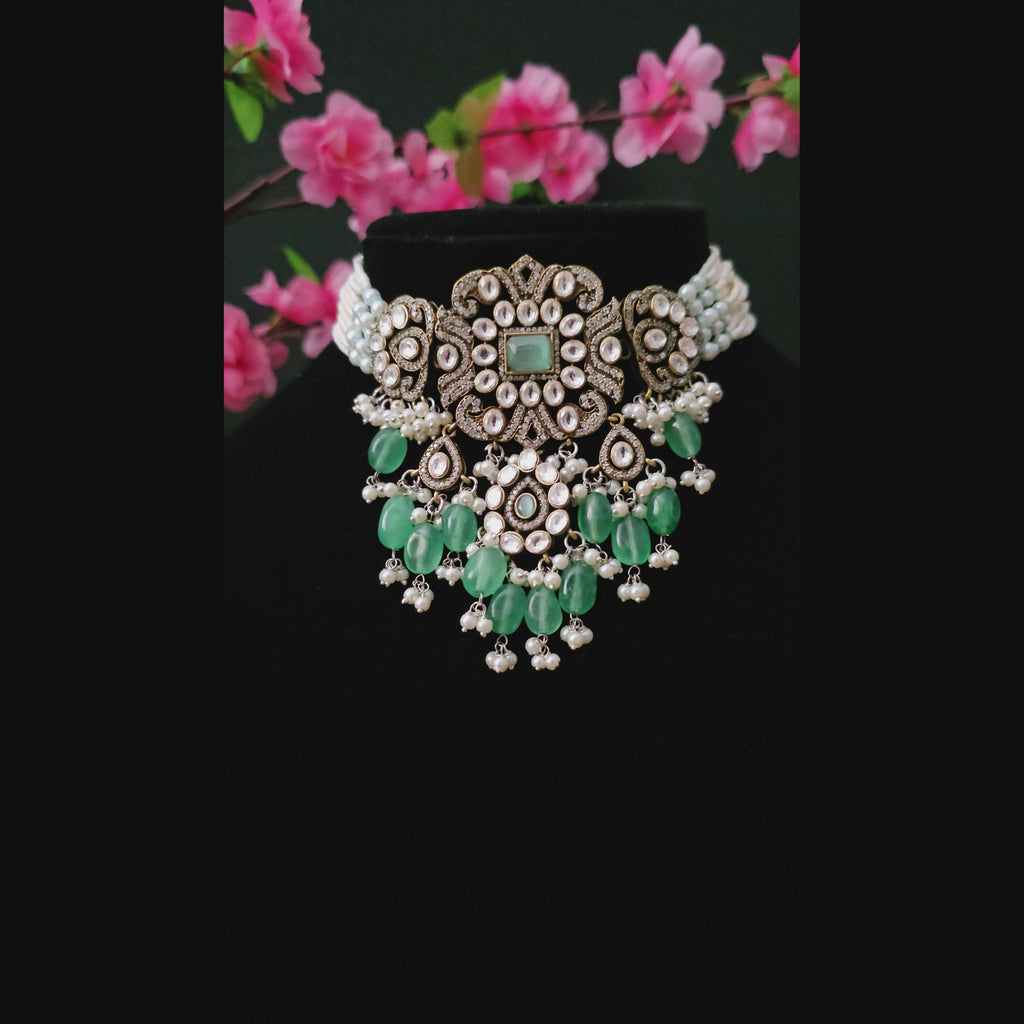 MOCHMI0145 - Antique Gold Plated Kundan Choker Set