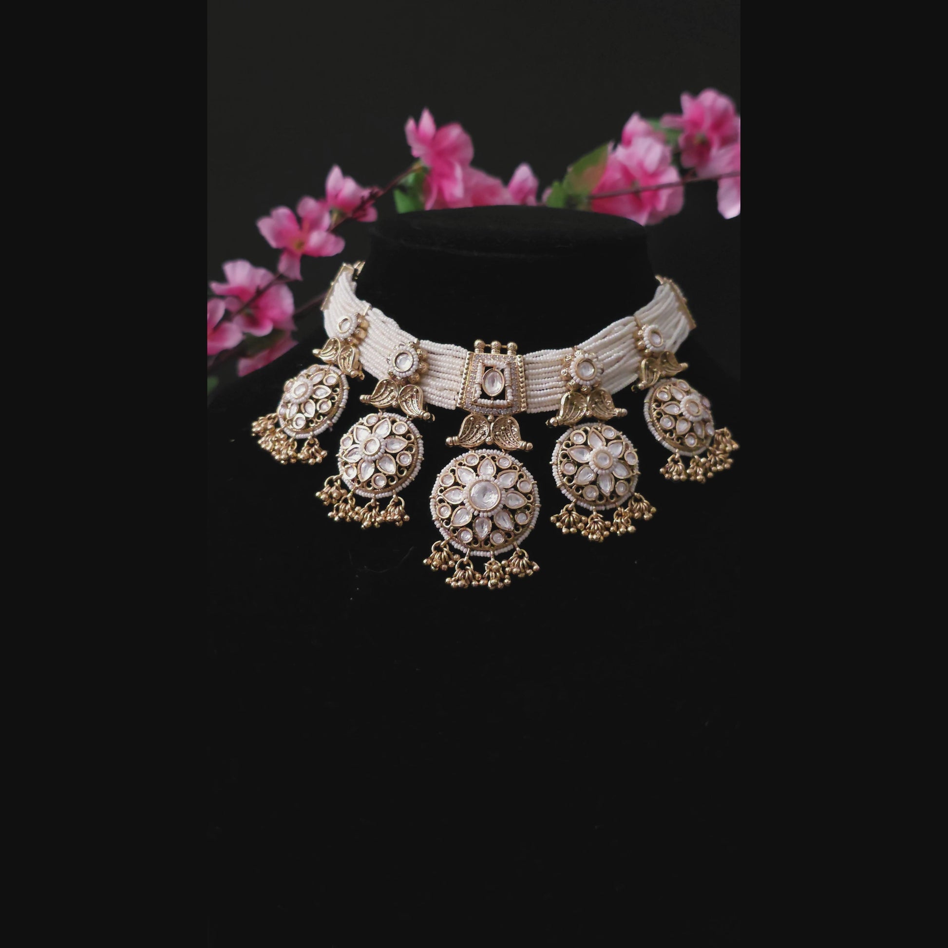 GGNEGO0089 - Gold Plated Kundan Necklace Set with Pearls