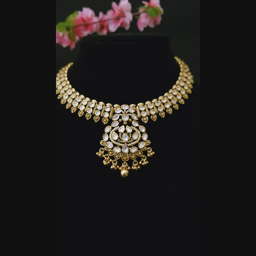 GGNEGO0087 - Gold Plated Kundan Necklace Set